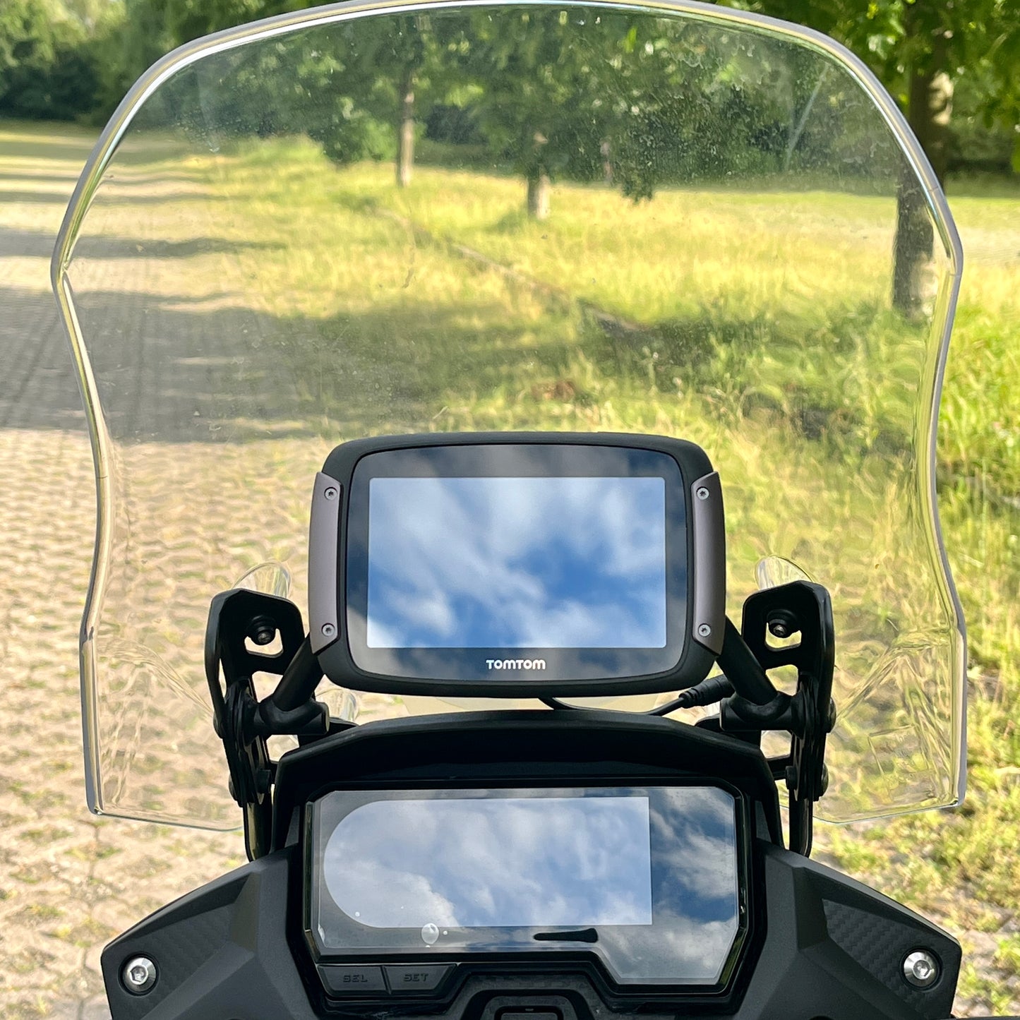 Navigationshalterung für TomTom Rider 400/410/420/500/550 – Butterfly



