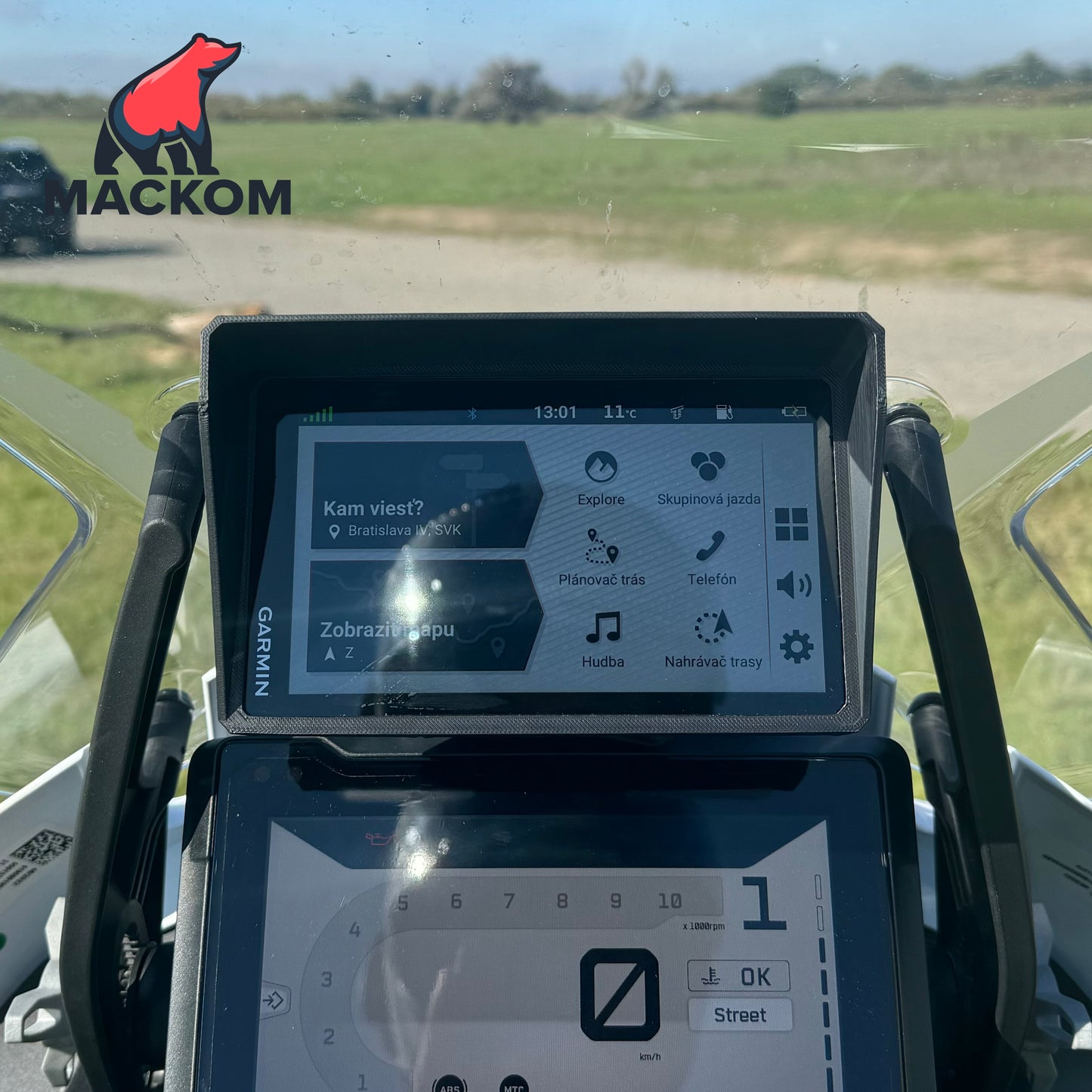 Sun visor for Garmin Zumo XT/XT2